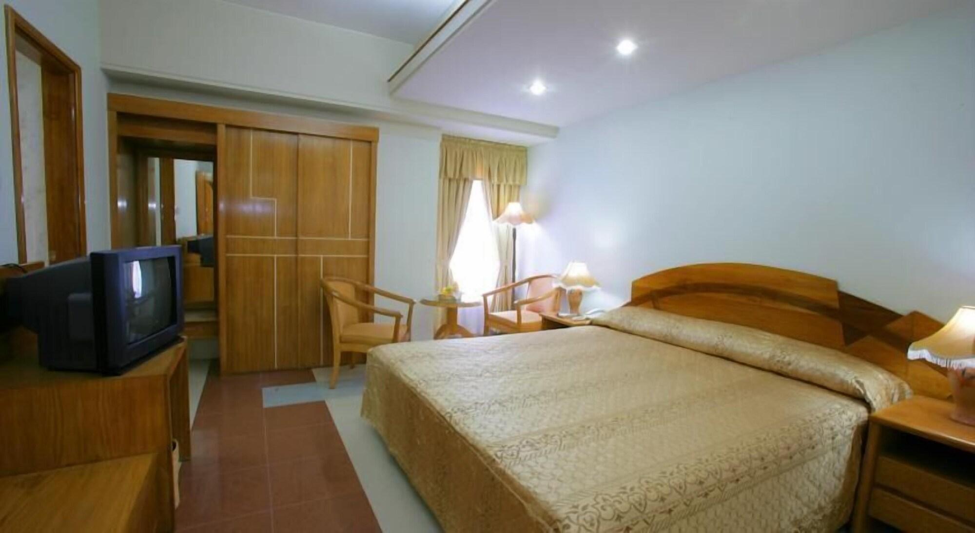 Hotel Victory - Best In City Center ธากา ภายนอก รูปภาพ