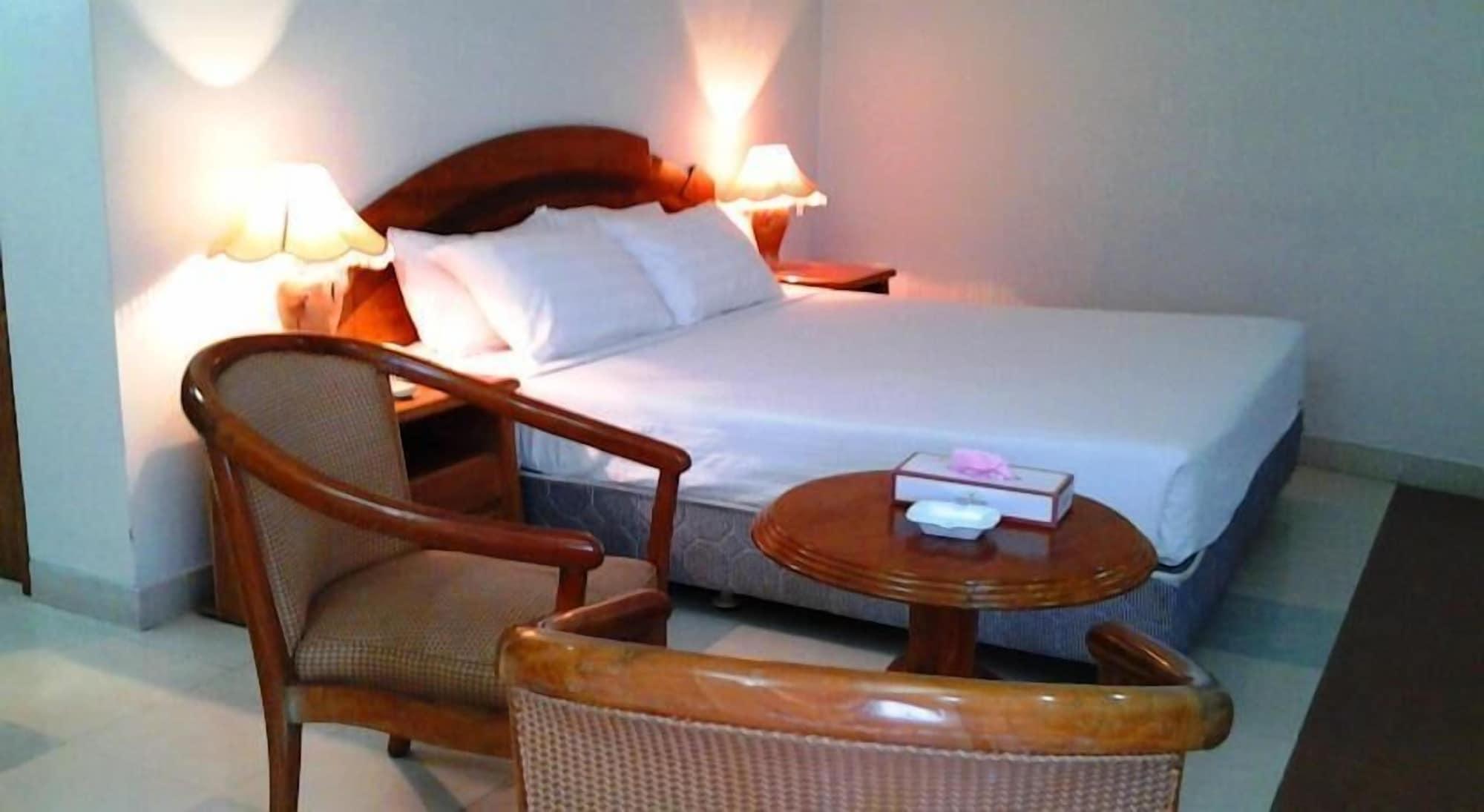 Hotel Victory - Best In City Center ธากา ภายนอก รูปภาพ