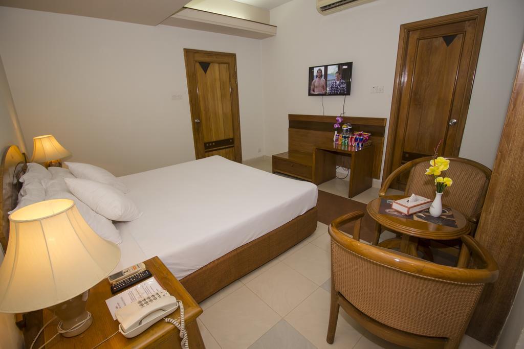 Hotel Victory - Best In City Center ธากา ภายนอก รูปภาพ