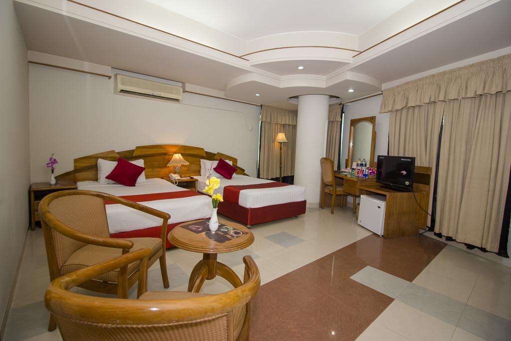 Hotel Victory - Best In City Center ธากา ภายนอก รูปภาพ