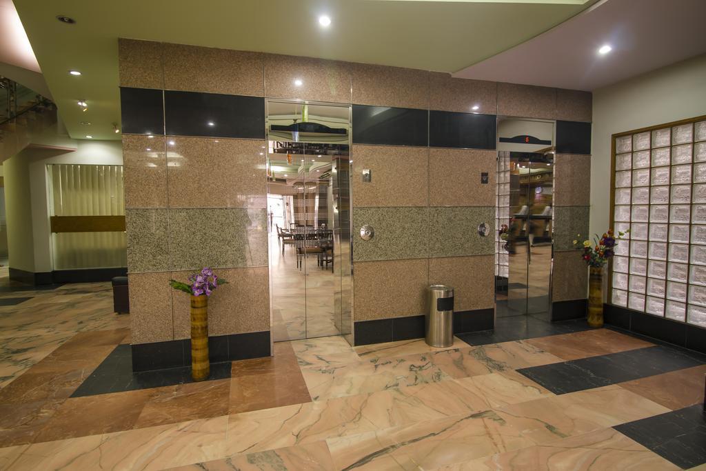 Hotel Victory - Best In City Center ธากา ภายนอก รูปภาพ